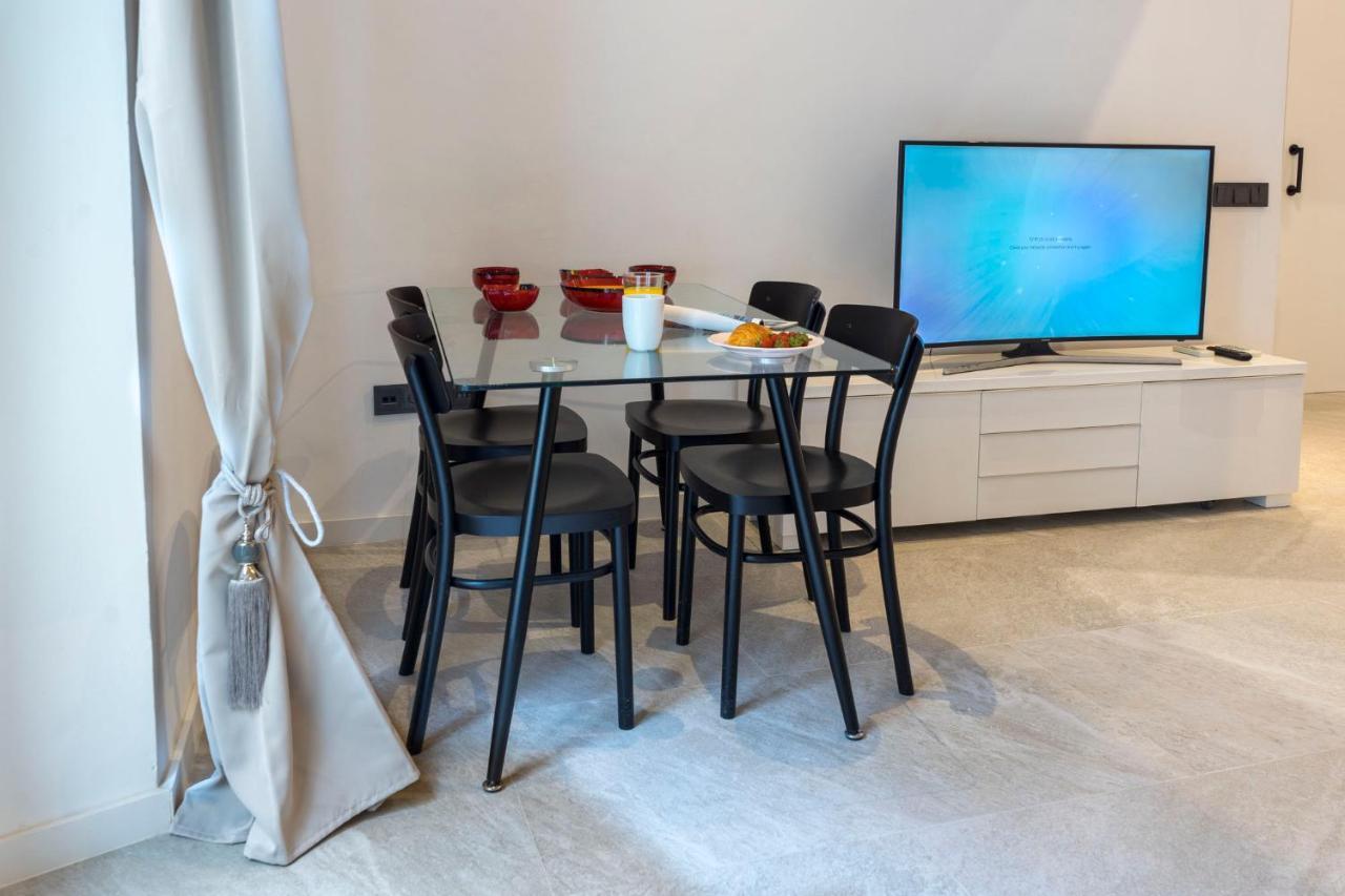 Acogedor Apartamento En Pleno Centro De Malaga By Sharingco Daire Dış mekan fotoğraf