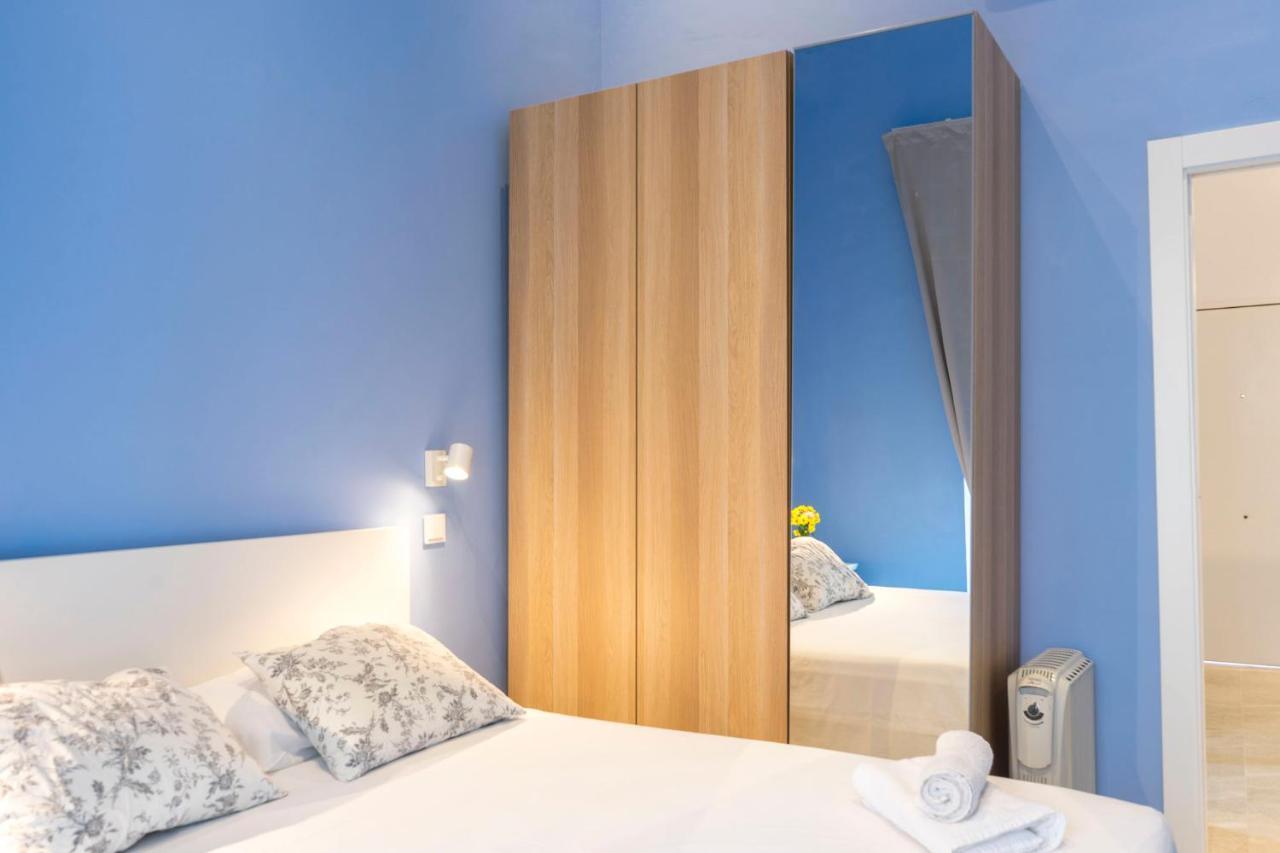 Acogedor Apartamento En Pleno Centro De Malaga By Sharingco Daire Dış mekan fotoğraf
