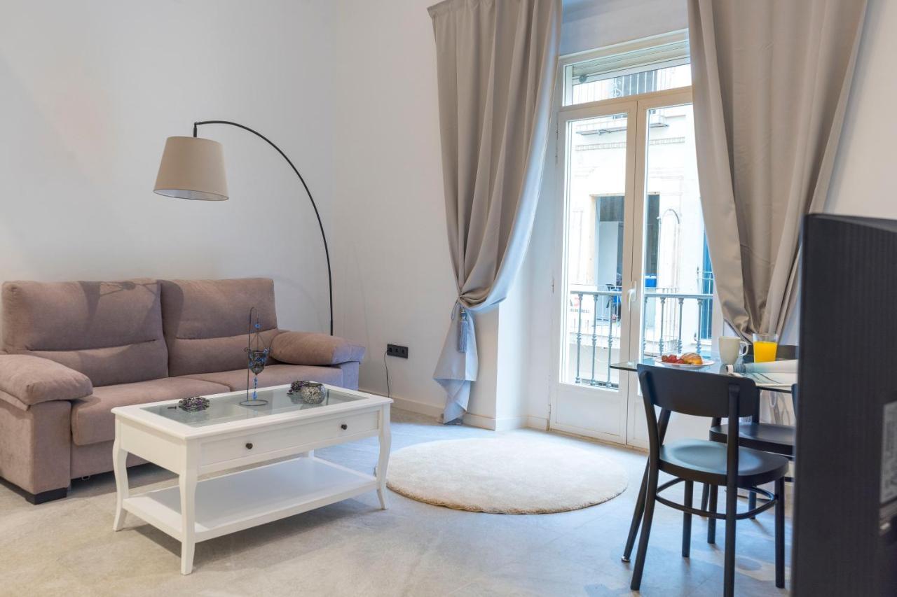 Acogedor Apartamento En Pleno Centro De Malaga By Sharingco Daire Dış mekan fotoğraf